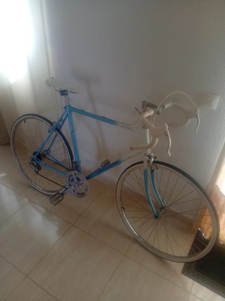 Bicicleta carretera 630 alemana