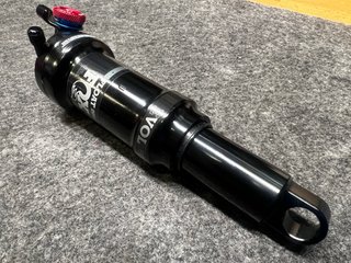 Fox float DPS Performance Elite 190x45 PTL