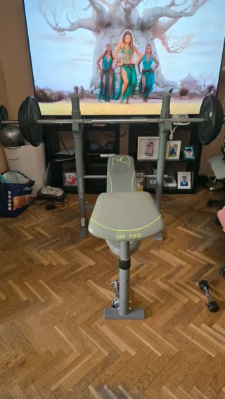 Banco musculación + barras y discos