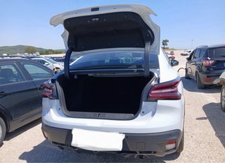 Citroen C4 X 2026 accidentado!
