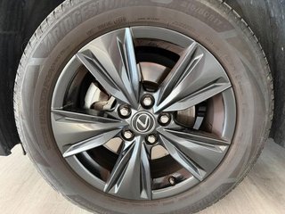 Lexus UX 250H BUSSINESS  2WD