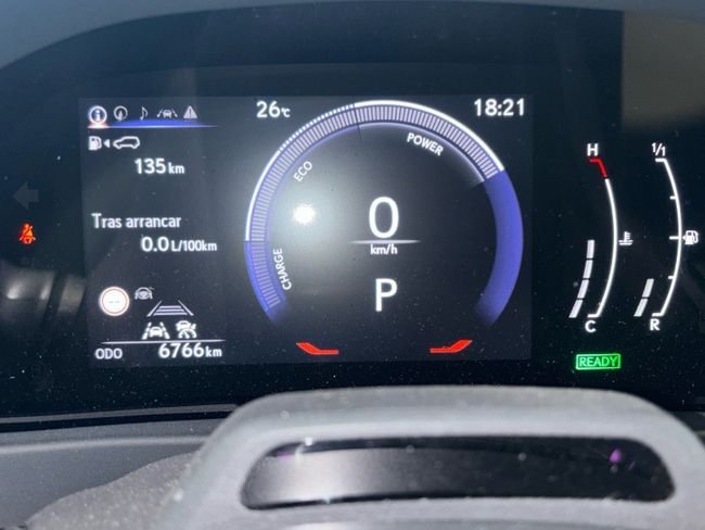 Lexus UX 2025, foto 9