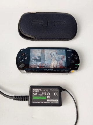 Consola PSP + 24 giochi