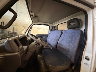 Nissan Cabstar 3.0  110 cv