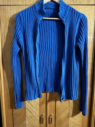 Vendo lote de 50/100/200 prendas de chica