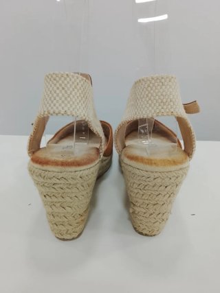 Cuñas esparteñas beige y marrón