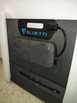 Bluetti Elite 200 + Placa Solar 200w