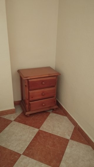 Muebles de dormitorio y salón madera