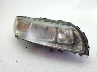 Volvo 22848123 faro derecho s60 i (384) 2.4 d