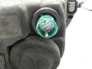 Volvo 22848123 faro derecho s60 i (384) 2.4 d