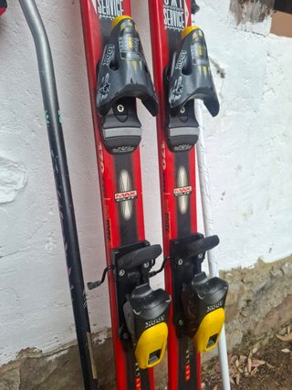 Esquís Dynastar Pro Max 3 + fijaciones + bastones