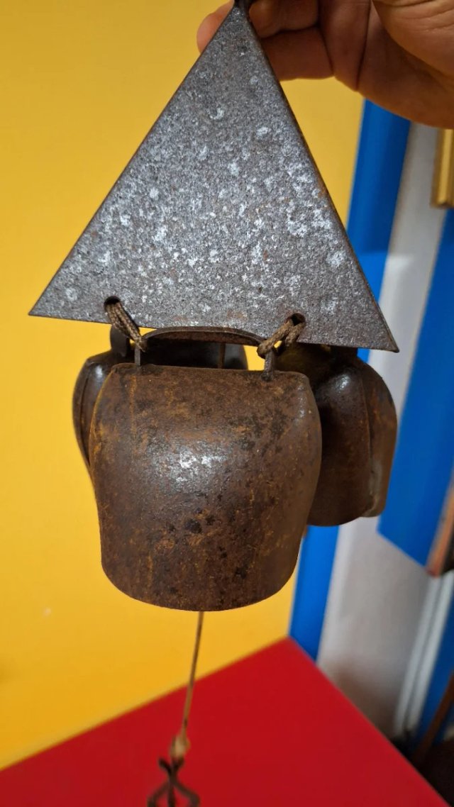 Colgante con 3 campanas de vaca
