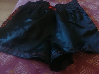 Pantalón de boxeo negro sin usar