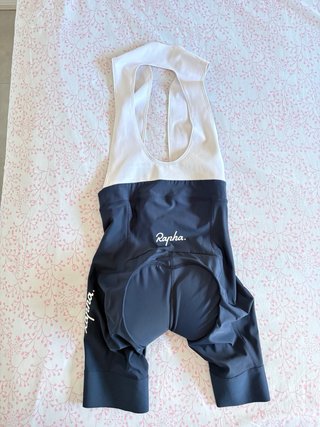 Maillot y culotte ciclismo Rapha