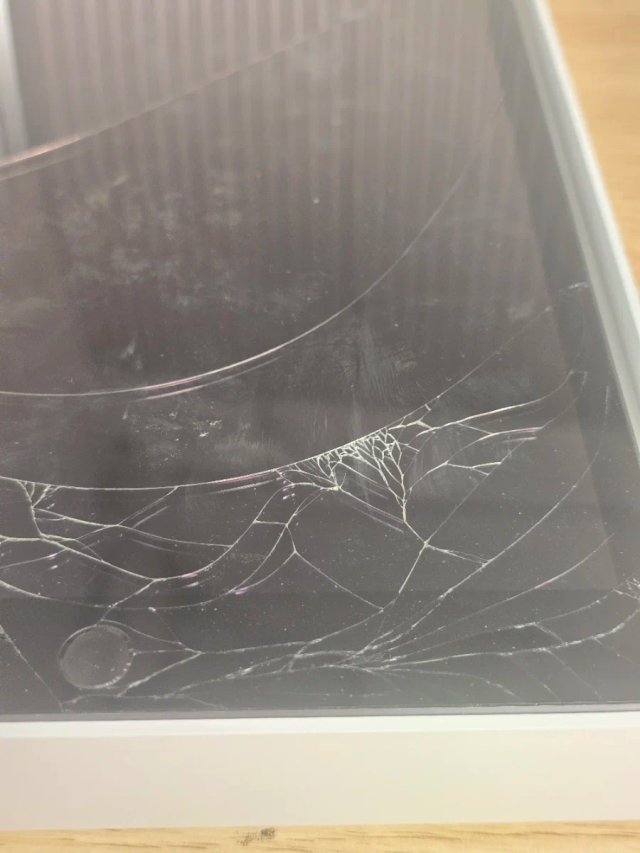 Apple iPad 8ª Gen 128GB Grigio (A2429)