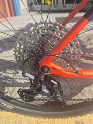 CUBE REACTION C:62 - Bicicleta Montaña EN GARANTÍA