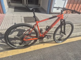 CUBE REACTION C:62 - Bicicleta Montaña EN GARANTÍA