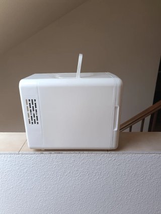 Nevera portátil Vinato blanca nueva