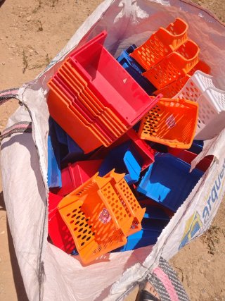 Cajas de plástico organizadoras (varios colores)