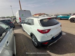KIA STONIC 1.0 T-GDi 74kW (100CV) MHEV iMT Concept