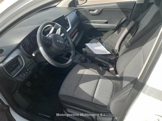 KIA STONIC 1.0 T-GDi 74kW (100CV) MHEV iMT Concept
