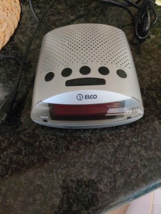 Radio Reloj Despertador ELCO PD-115