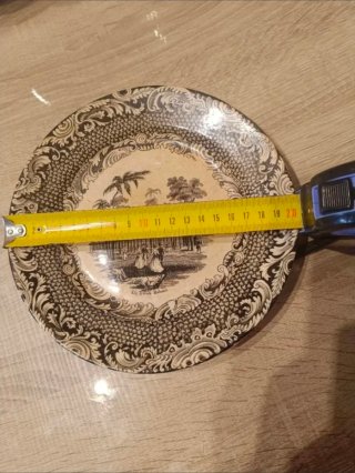 Plato antiguo Sargadelos con dos sellos