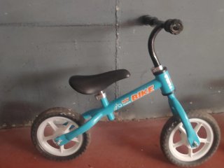 Bicicleta infantil sin pedales y con pedales5-10 €
