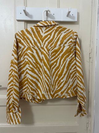 Chaqueta vaquera estampado cebra
