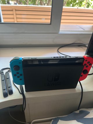 Nintendo Switch Azul y Rojo