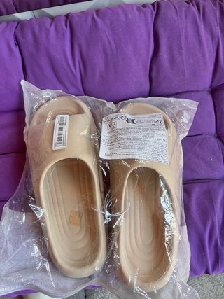 Sandalias Beige Hombre