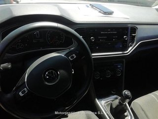 VOLKSWAGEN T-ROC (O) Advance R-Line 1.0 TSI 81kW (110CV)