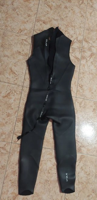 Traje Neopreno Orca Talla 9 sólo Tenerife no envío