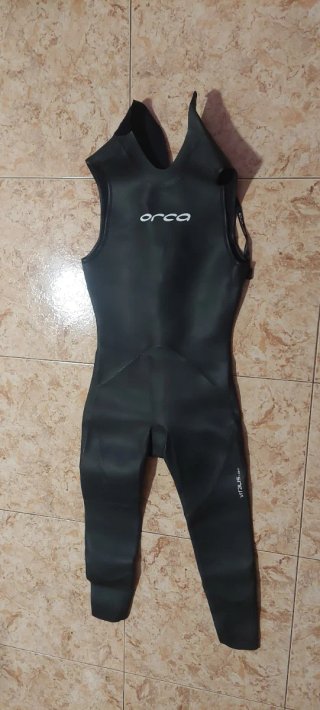 Traje Neopreno Orca Talla 9 sólo Tenerife no envío