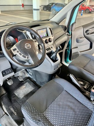 Nissan Evalia 2012