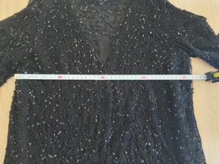 Blusa Zara pedrería negra