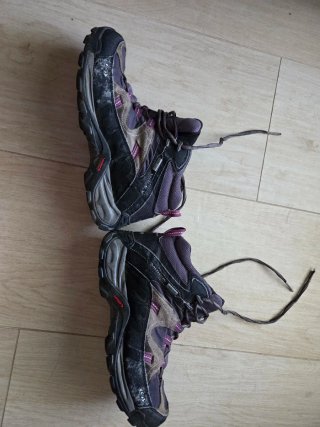 Botas Salomon Gore-Tex talla 40