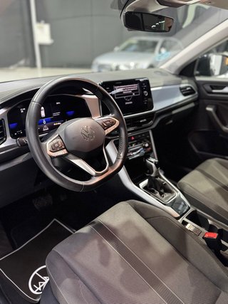 Volkswagen T-Roc 2023