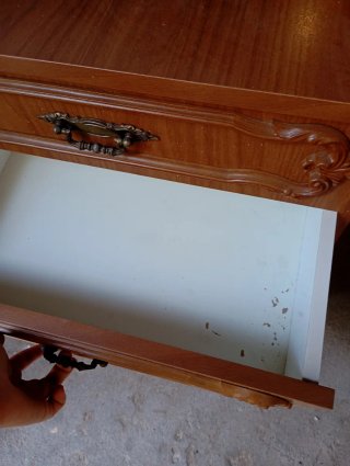 Mesita de noche madera