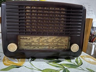 Radio Invicta Mod. 5311 Antigua