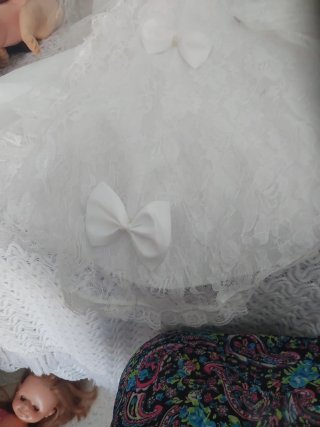 Muñeca articulada vestida de novia