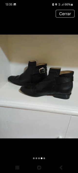Botines de piel negros