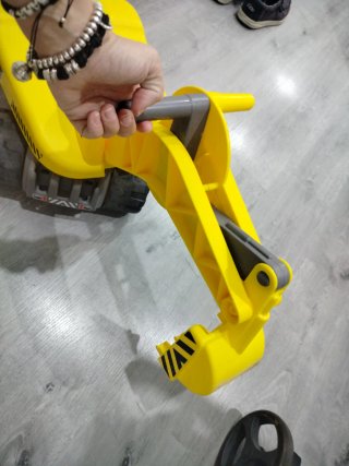 Excavadora de juguete amarilla para niños