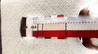 Reloj Calvin Klein Ovalado Correa Tricolor