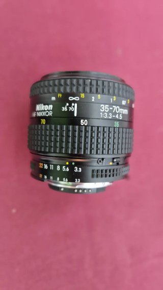 Nikon F-601 AF Quartz Date Cámara Analógica