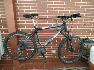 Bicicleta Togano 26 Negra y Azul