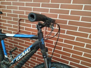 Bicicleta Togano 26 Negra y Azul