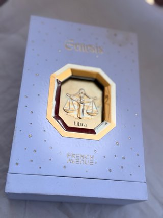 Perfume Mirsaal Mujer - Caja Roja y Dorada