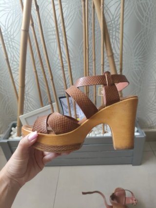 Sandalias Maripaz Marrones Talla 36