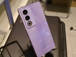 OPPO A80 16GB RAM/256GB COMO NUEVO